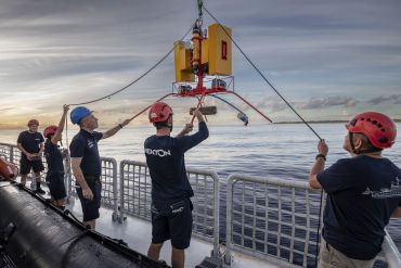 Scientists deploy one of three landers  - remote underwater video systems - used during the Nekton Maldives Mission. (c) Nekton 2022.