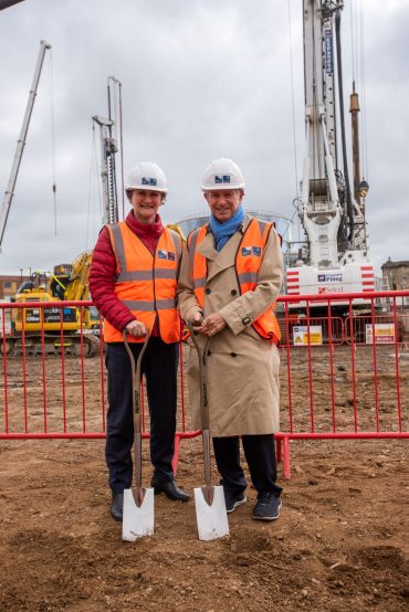 Schwarzman Centre groundbreaking ceremony. Left to right: Professor Irene Tracey, Vice-Chancellor of Oxford University, and Stephen A. Schwarzman